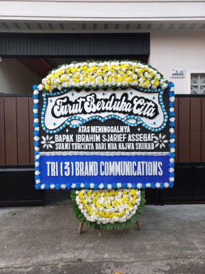 Papan Bunga Duka di Juang
